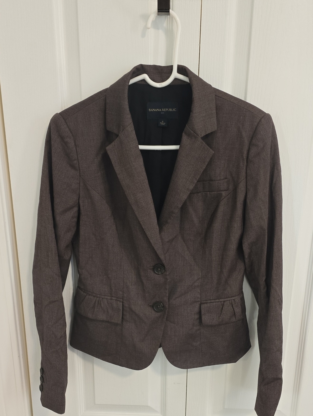 Banana Republic Women's Brown Two-Button Tailored Blazer
